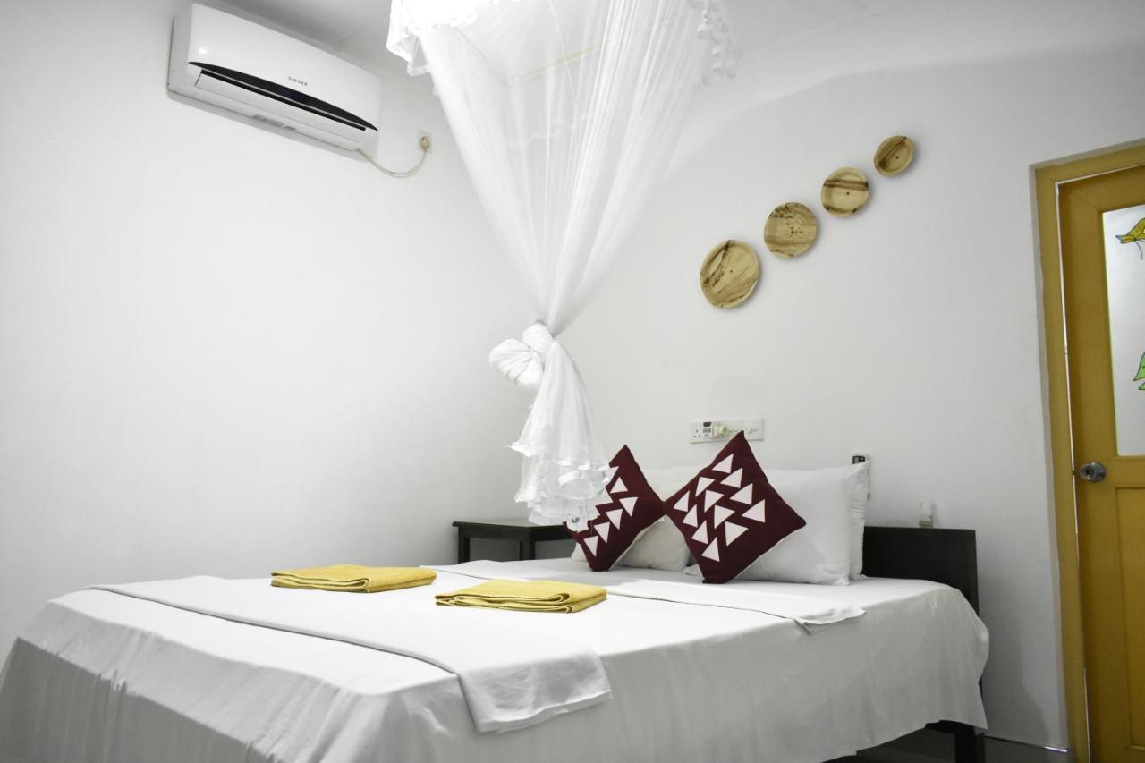 Sigiri Rock Side Home Stay Sigiriya Buitenkant foto
