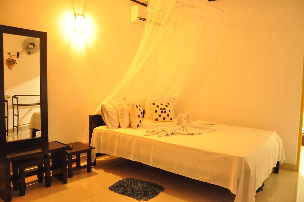 Sigiri Rock Side Home Stay Sigiriya Buitenkant foto