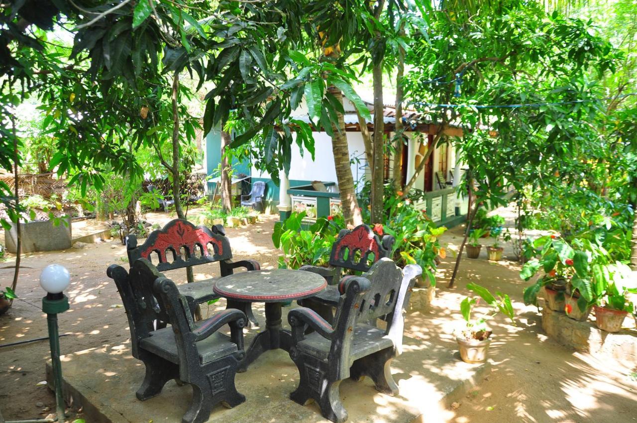 Sigiri Rock Side Home Stay Sigiriya Buitenkant foto